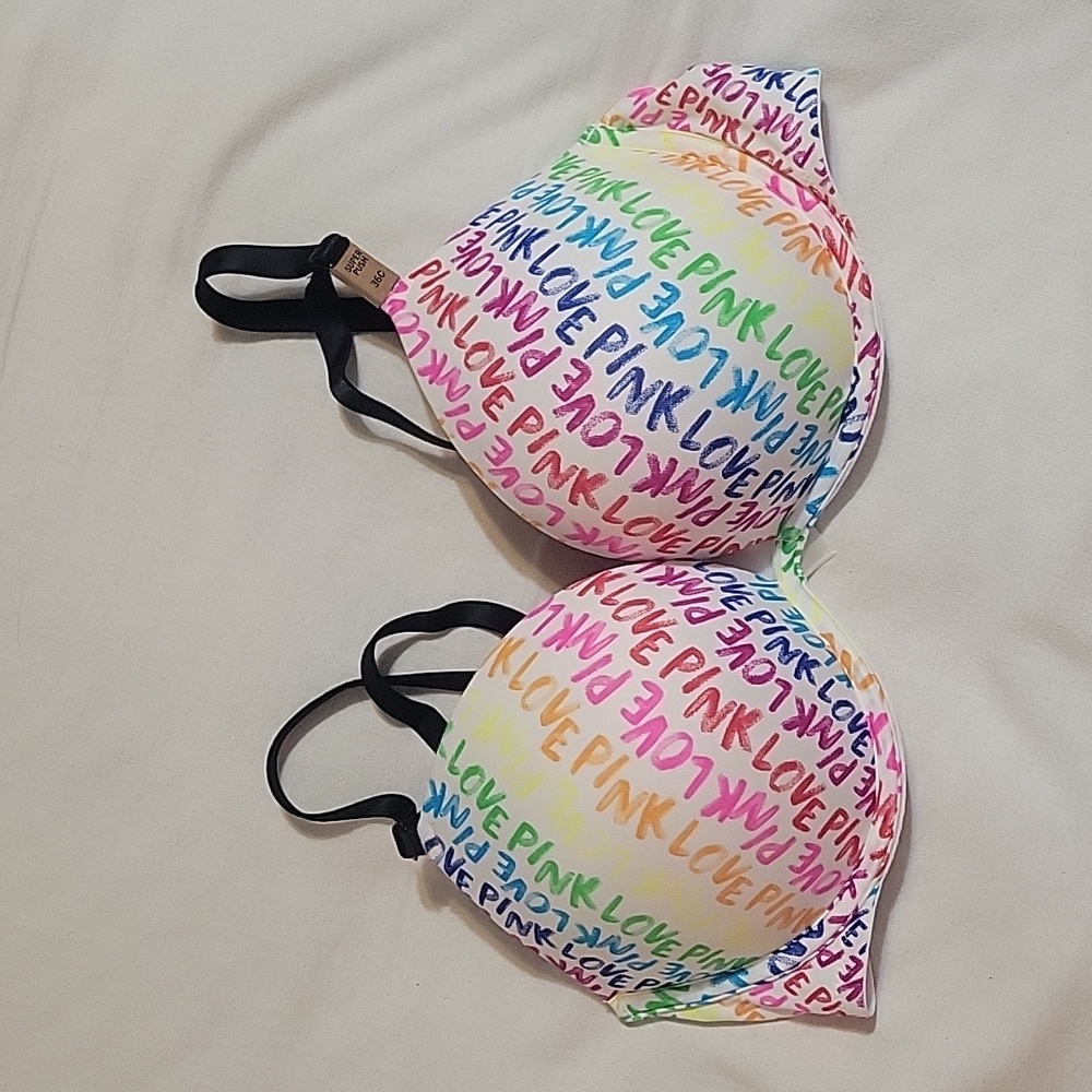 VS pink Bra Size 36C